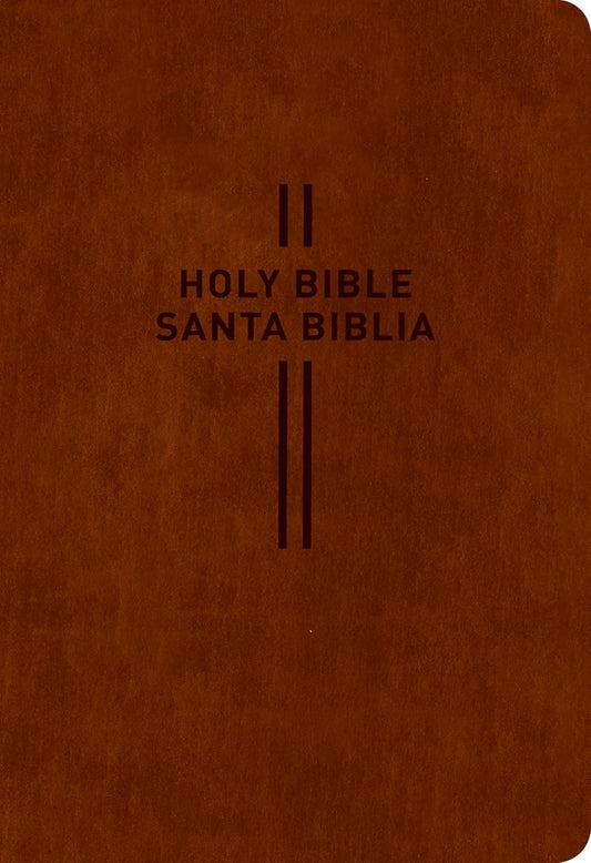 Una cubierta de color marrón con las palabras «Holy Bible» y «Santa Biblia» impresas en el centro, separadas por dos líneas verticales que forman una cruz. Incluye mapas a todo color para mejorar tu experiencia de estudio.