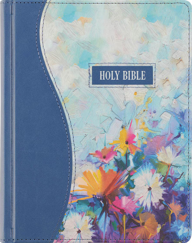 Una Biblia azul con motivos florales y cubierta de imitación de piel, con flores de colores en la mitad inferior: perfecta para quienes buscan una elegante Biblia de la Versión del Rey Jacobo en la que poder tomar notas.
