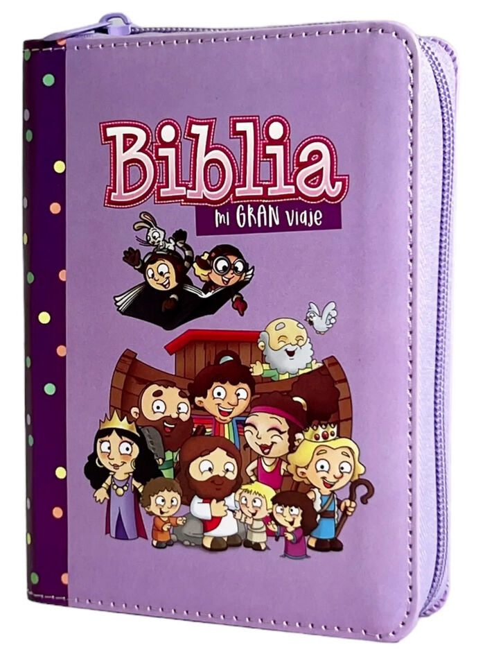 Una «Biblia para niños» de color morado con cremallera, que incluye ilustraciones de dibujos animados de personajes bíblicos, el título «Biblia mi gran viaje» en la portada y divertidos extras, como mapas bíblicos, para hacer más emocionante su aventura de lectura.
