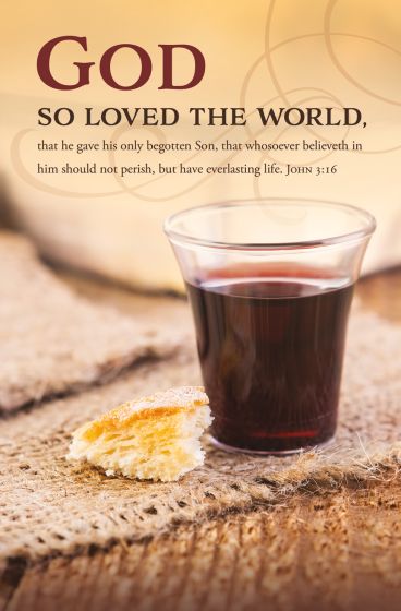 Una copa de vino tinto y un trozo de pan descansan sobre una superficie de tela, con el versículo bíblico de Juan 3:16 sobre el amor de Dios como fondo: una inspiración perfecta para boletines cristianos o como una bonita imagen de portada para tu orden del servicio.
