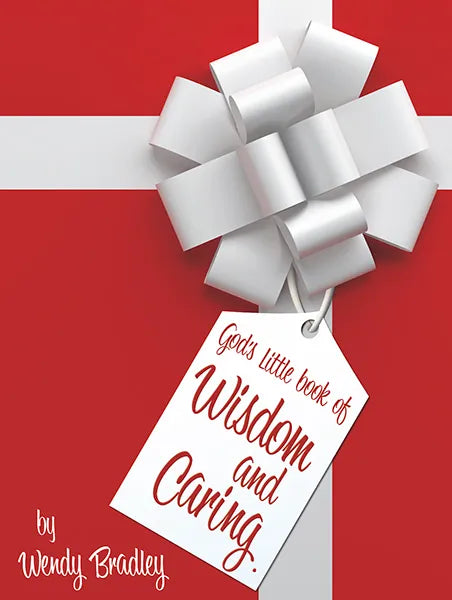 Un lazo blanco de regalo con una etiqueta en la que se lee «El pequeño libro de Dios sobre la sabiduría y el cariño» cuelga sobre un fondo rojo con un motivo de cruces blancas, que simboliza la sabiduría y la esperanza de Dios; en la esquina inferior izquierda figura la inscripción «Por Wendy Bradley».
