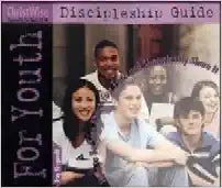 Un grupo de cinco adolescentes aparece sentado junto, sonriendo, en la portada de un libro titulado «ChristWise Discipleship Guide», un curso bautismal para jóvenes de la Iglesia Adventista del Séptimo Día.